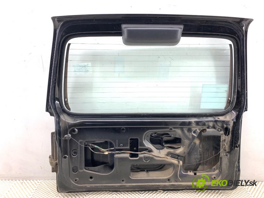 SUZUKI JIMNY III samochód terenowy zamknięty 2009 63 kW 1.5 DDiS 4x4 1461 kapota zadní část