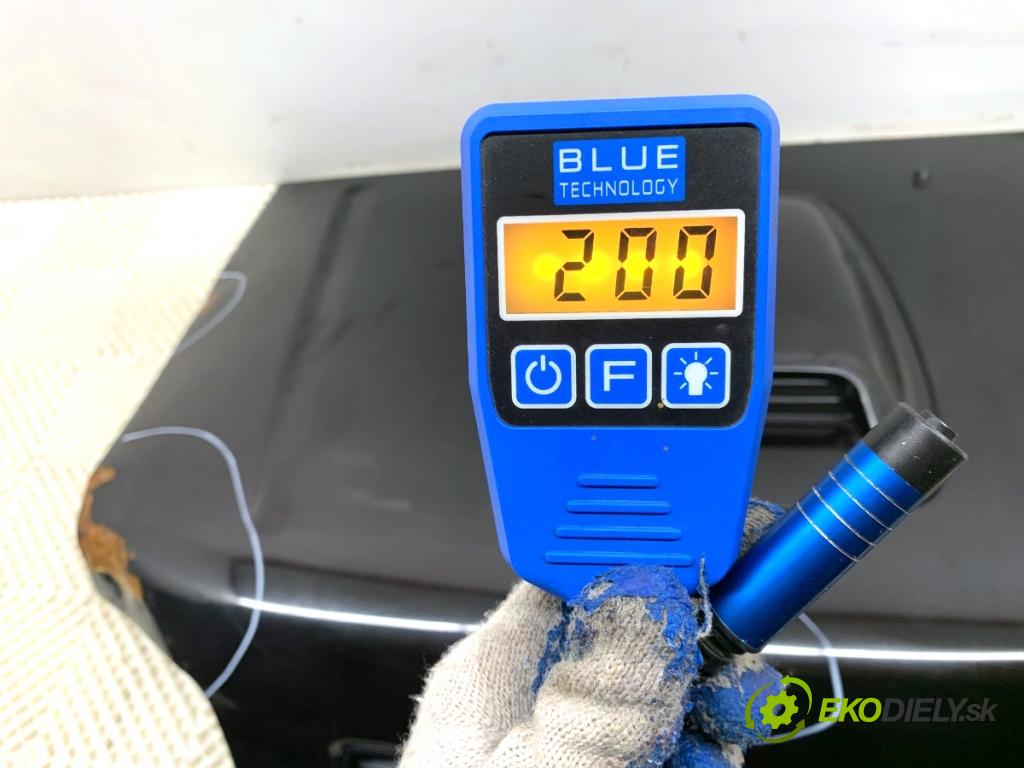 SUZUKI JIMNY III samochód terenowy zamknięty 2009 63 kW 1.5 DDiS 4x4 1461 kapota  (Kapota)