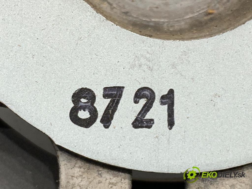 SUZUKI JIMNY III samochód terenowy zamknięty 2009 63 kW 1.5 DDiS 4x4 1461 Volant  (Volant)