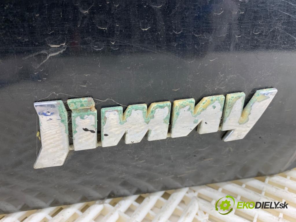 SUZUKI JIMNY III samochód terenowy zamknięty 2009 63 kW 1.5 DDiS 4x4 1461 dveře pravý přední část