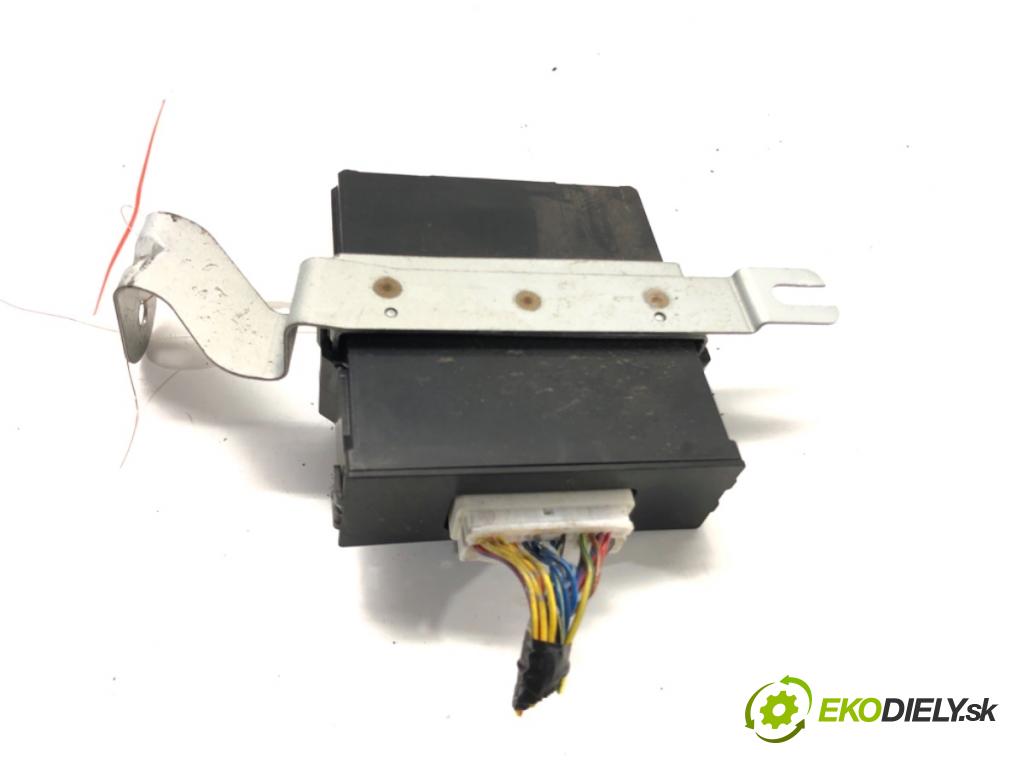 SUZUKI JIMNY III samochód terenowy zamknięty 2009 63 kW 1.5 DDiS 4x4 1461 Modul náhonu (pohonu) 38885-61LB0 (Riadiaca jednotka ostatné)