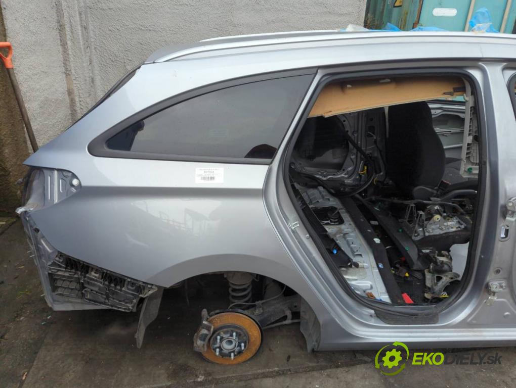 HYUNDAI i30 Kombi 2022 88 kW 1.0 T-GDI 998 KAROSERIA ČTVRŤÁK blatník zadní část levý pravý práh střecha PODŁUŻNICA levý pravý