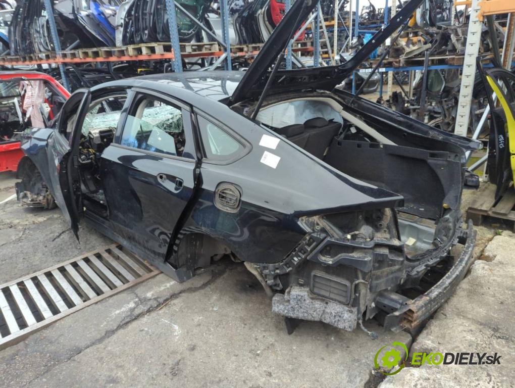 FORD MONDEO MK5 liftback 2017 110 kW 2.0 TDCi 1998 KAROSERIA ČTVRŤÁK blatník zadní část levý pravý práh střecha PODŁUŻNICA levý pravý