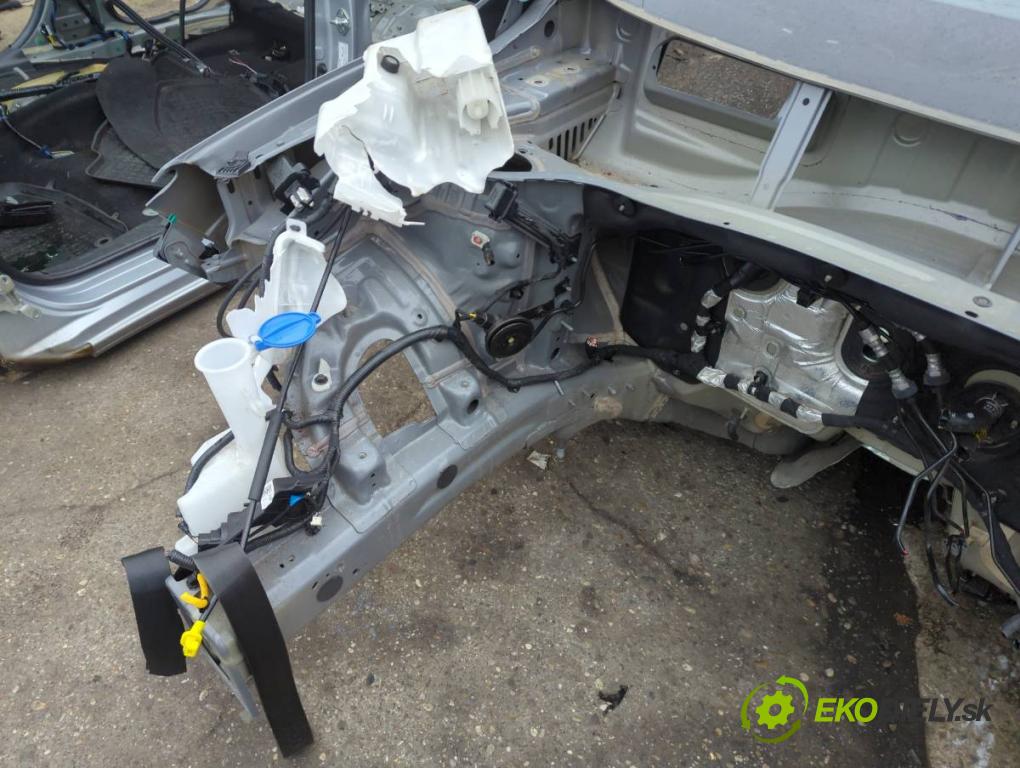 HYUNDAI KONA SUV 2022 88 kW 1.0 T-GDi 998 KAROSERIA ČTVRŤÁK blatník zadní část levý pravý práh střecha PODŁUŻNICA levý pravý