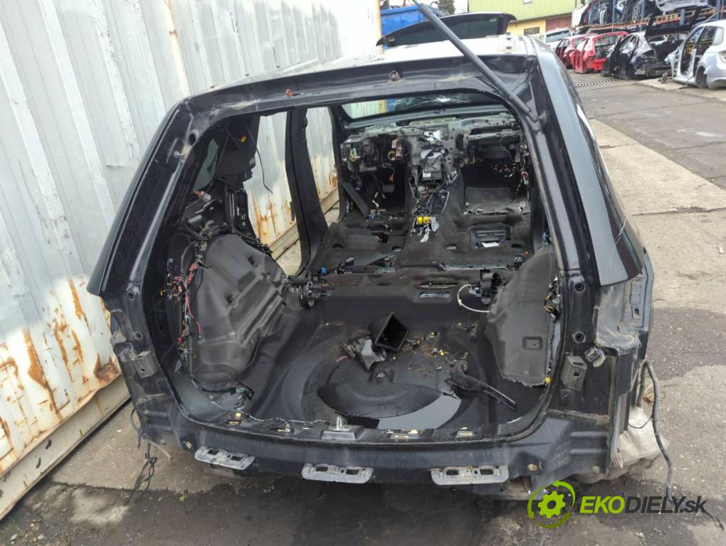 JEEP GRAND CHEROKEE WK SUV 2015 184 kW 3.0 CRD V6 4x4 2987 KAROSERIA ČTVRŤÁK blatník zadní část levý pravý práh střecha PODŁUŻNICA levý pravý