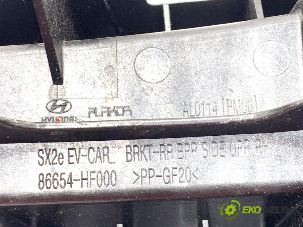 HYUNDAI KONA (SX2)  2025 150 kW EV   (n/d ccm / 150 kW / 204 KM) 0 úchyt nárazníka pravý zadní část 86654-HF000