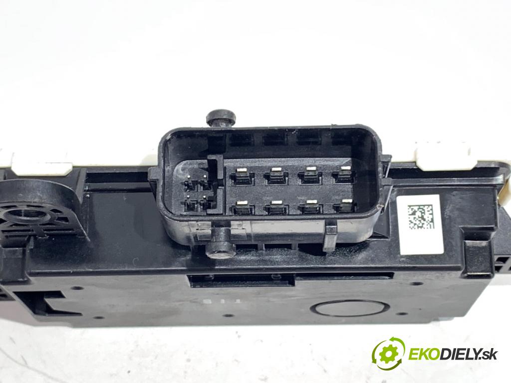 HYUNDAI KONA (SX2)  2025 150 kW EV   (n/d ccm / 150 kW / 204 KM) 0 relé hladiny kapaliny LEDNIČKA: 254D0-D0500