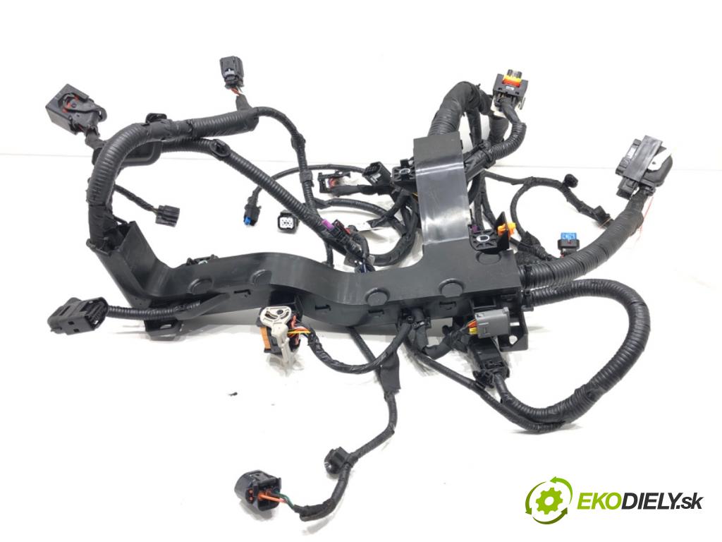 HYUNDAI KONA (SX2)  2025 150 kW EV   (n/d ccm / 150 kW / 204 KM) 0 Káblovačka Motor 91400-HF010