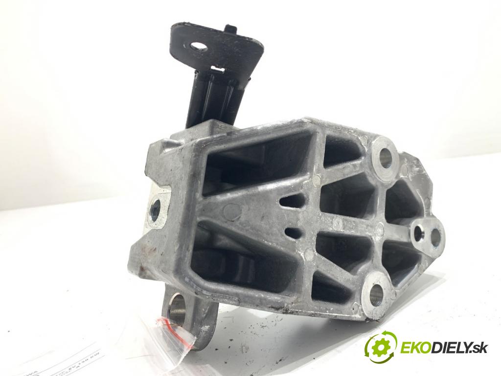 HYUNDAI KONA (SX2)  2025 150 kW EV   (n/d ccm / 150 kW / 204 KM) 0 Držiak Motor ľavá strana  (Držiak motora)