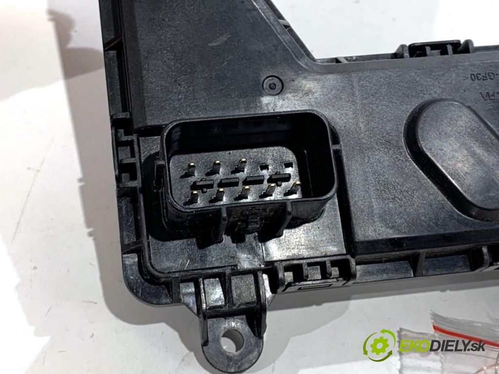 HYUNDAI KONA (SX2)  2025 150 kW EV   (n/d ccm / 150 kW / 204 KM) 0 Modul Riadiaca jednotka 863C3-HF010 (Riadiaca jednotka ostatné)