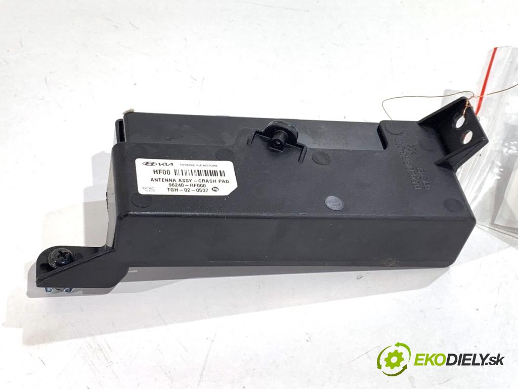 HYUNDAI KONA (SX2)  2025 150 kW EV   (n/d ccm / 150 kW / 204 KM) 0 ANTENA 96240-HF000