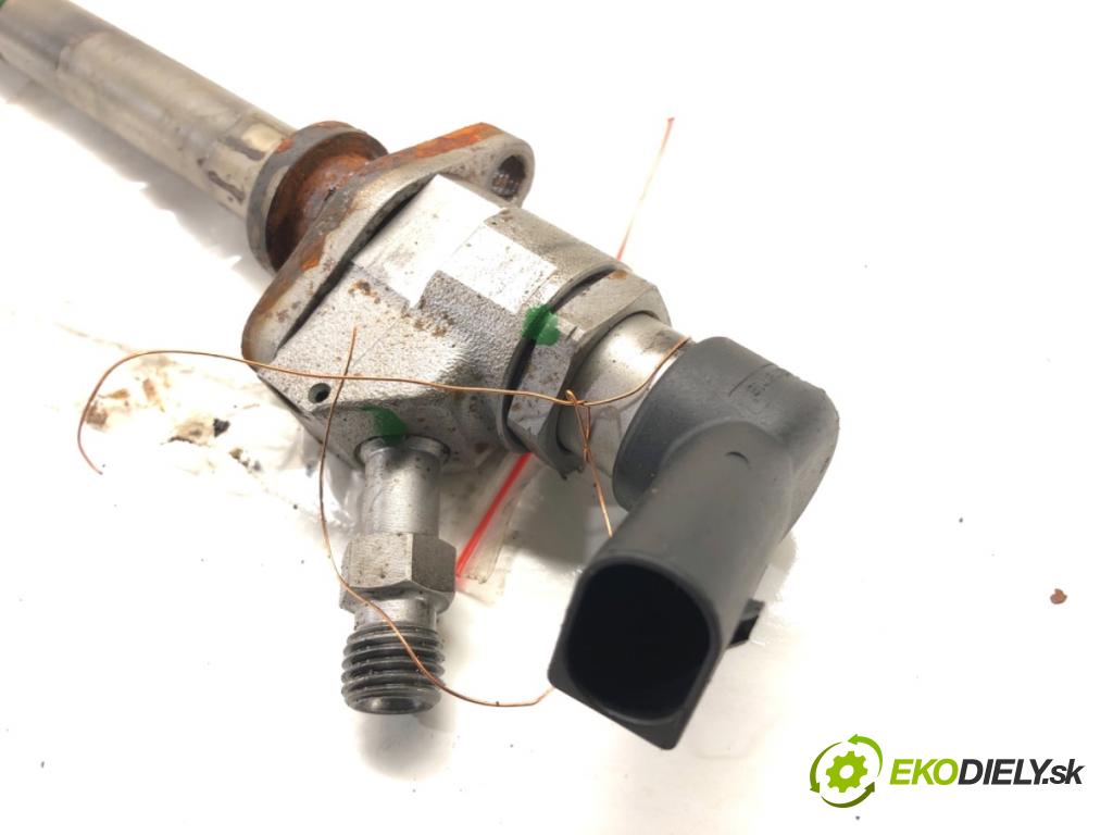 FORD KUGA I SUV 2008 100 kW 2.0 TDCi 1997 vstrekovač 9657144580 (Vstrekovač paliva)