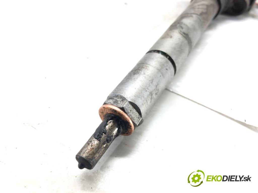 FORD KUGA I SUV 2008 100 kW 2.0 TDCi 1997 vstrekovač 9657144580 (Vstrekovač paliva)