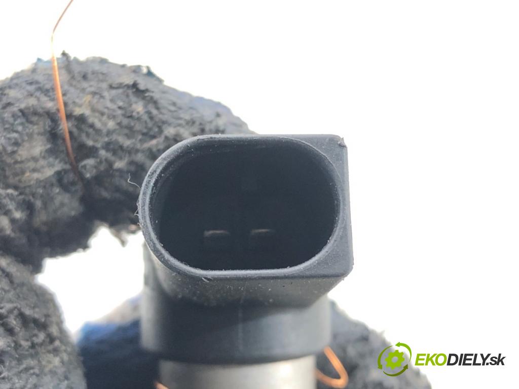 FORD KUGA I SUV 2008 100 kW 2.0 TDCi 1997 vstrekovač 9657144580 (Vstrekovač paliva)