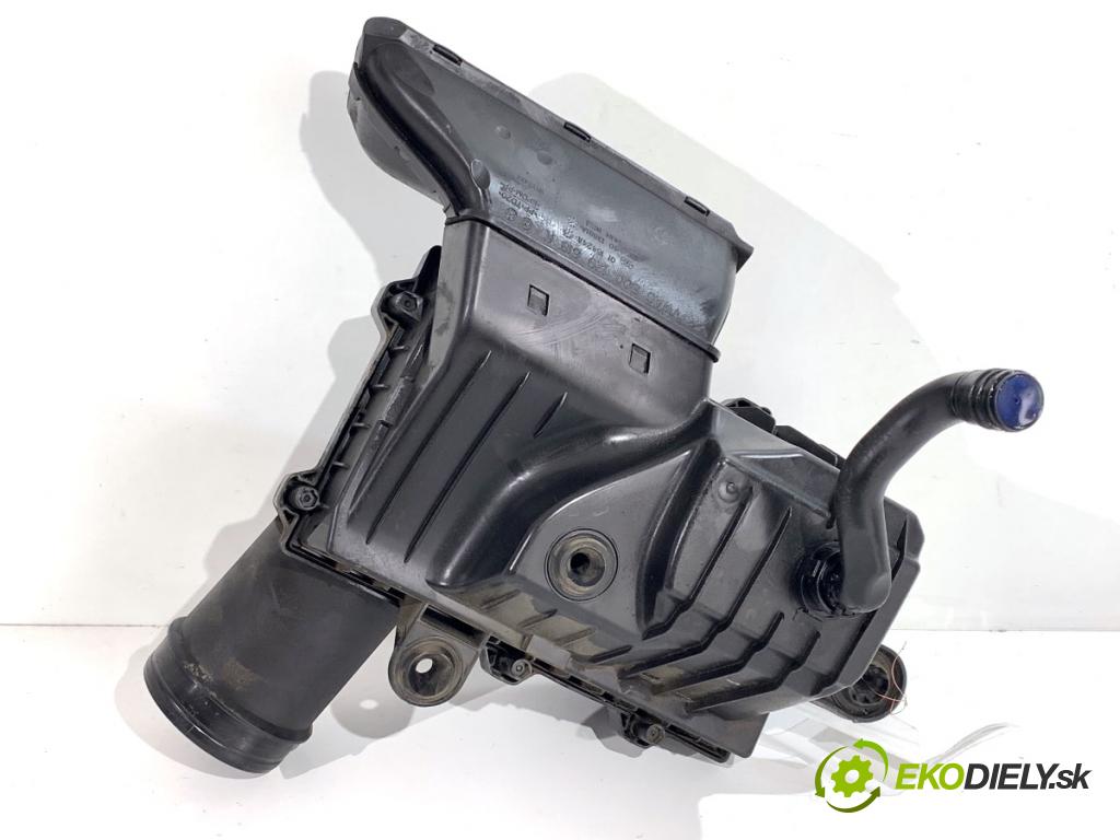 VW T-ROC SUV 2019 110 kW 1.5 TSI 1495 Obal filtra vzduchu 5Q0129601BB (Obal vzduchového filtra)