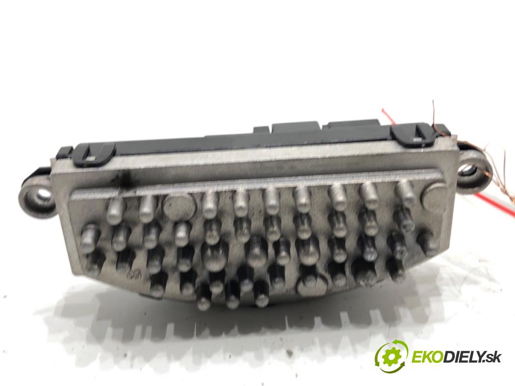 VW T-ROC SUV 2019 110 kW 1.5 TSI 1495 odpor rezistor topení vzduchu 5Q0907521C (Odpor topení)