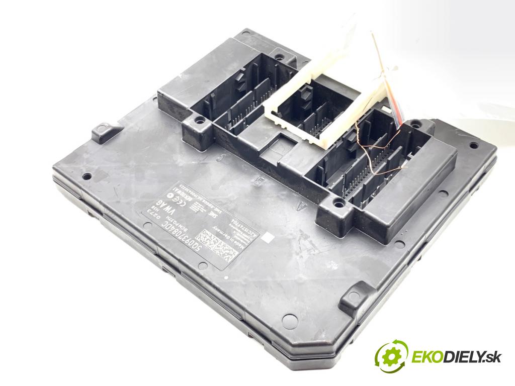 VW T-ROC SUV 2019 110 kW 1.5 TSI 1495 Modul komfortu 5Q0937084DC (Modul komfortu)