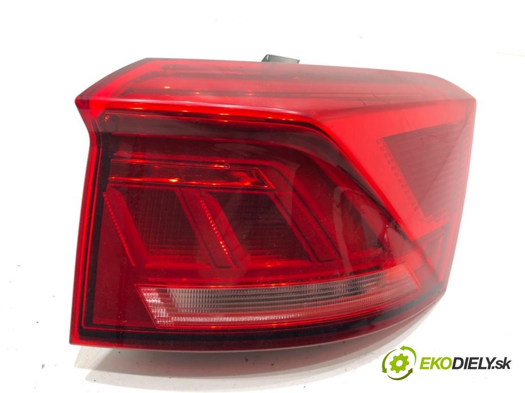 VW T-ROC SUV 2019 110 kW 1.5 TSI 1495 Svetlo pravy zad 2GA945096