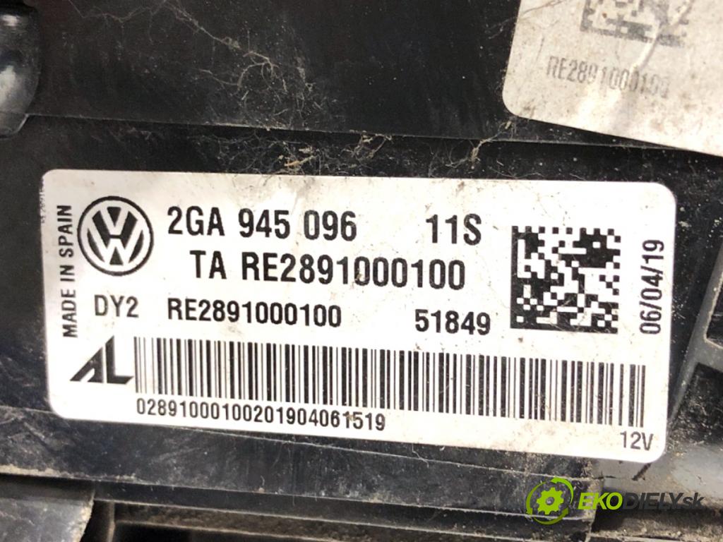 VW T-ROC SUV 2019 110 kW 1.5 TSI 1495 Svetlo pravy zad 2GA945096