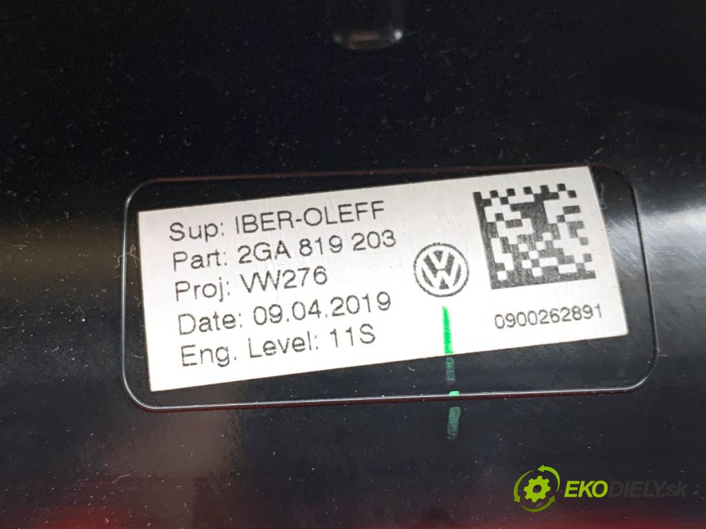 VW T-ROC SUV 2019 110 kW 1.5 TSI 1495 Mriežky kúrenia zad 2GA864298