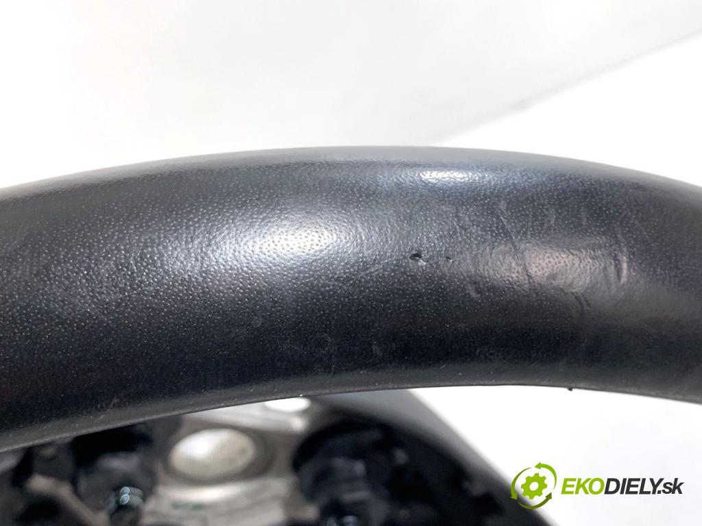 VW T-ROC SUV 2019 110 kW 1.5 TSI 1495 Volant 5TA419091AM (Volant)