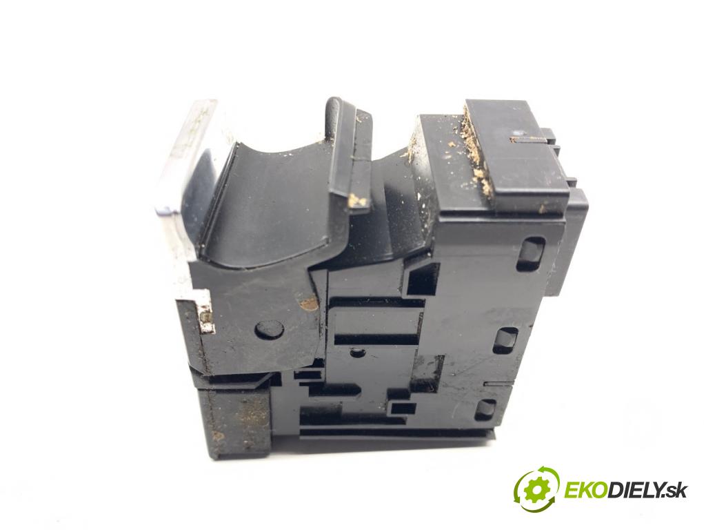 VW T-ROC SUV 2019 110 kW 1.5 TSI 1495 Spínač brzdy ručnej brzdy 2GA927225 (Prepínacie páčky pod volantom)