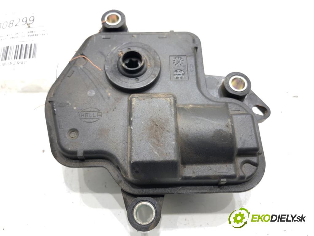 VW T-ROC SUV 2019 110 kW 1.5 TSI 1495 pumpa vody 05E907593 (Vodní pumpa)