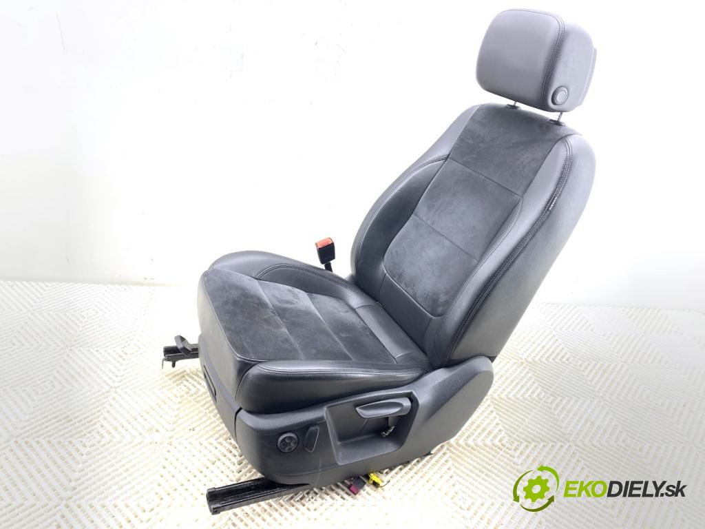 SEAT ALHAMBRA II nadwozie wielkoprzestrzenne (MPV) 2014 103 kW 2.0 TDI 1968 sedadlo levý přední část