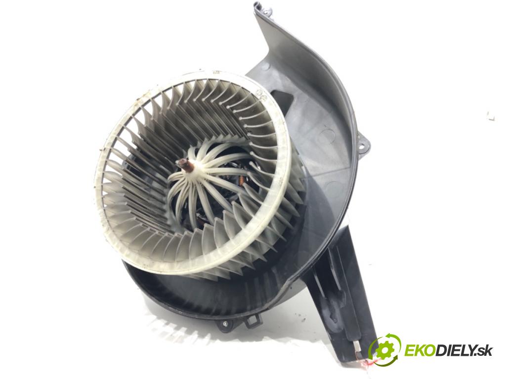 SEAT IBIZA IV liftback 2009 63 kW 1.4 1390 ventilátor kúrenia 6Q1819015H