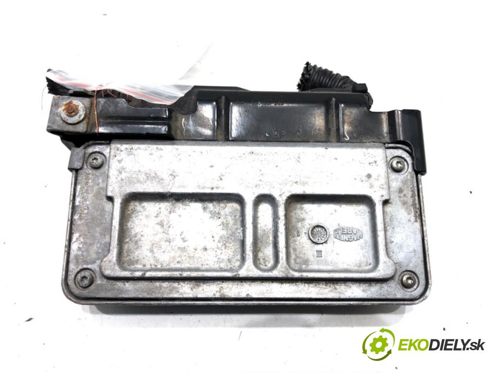 SEAT IBIZA IV liftback 2009 63 kW 1.4 1390 riadiaca jednotka Motor 03C906024BK (Riadiaca jednotka)