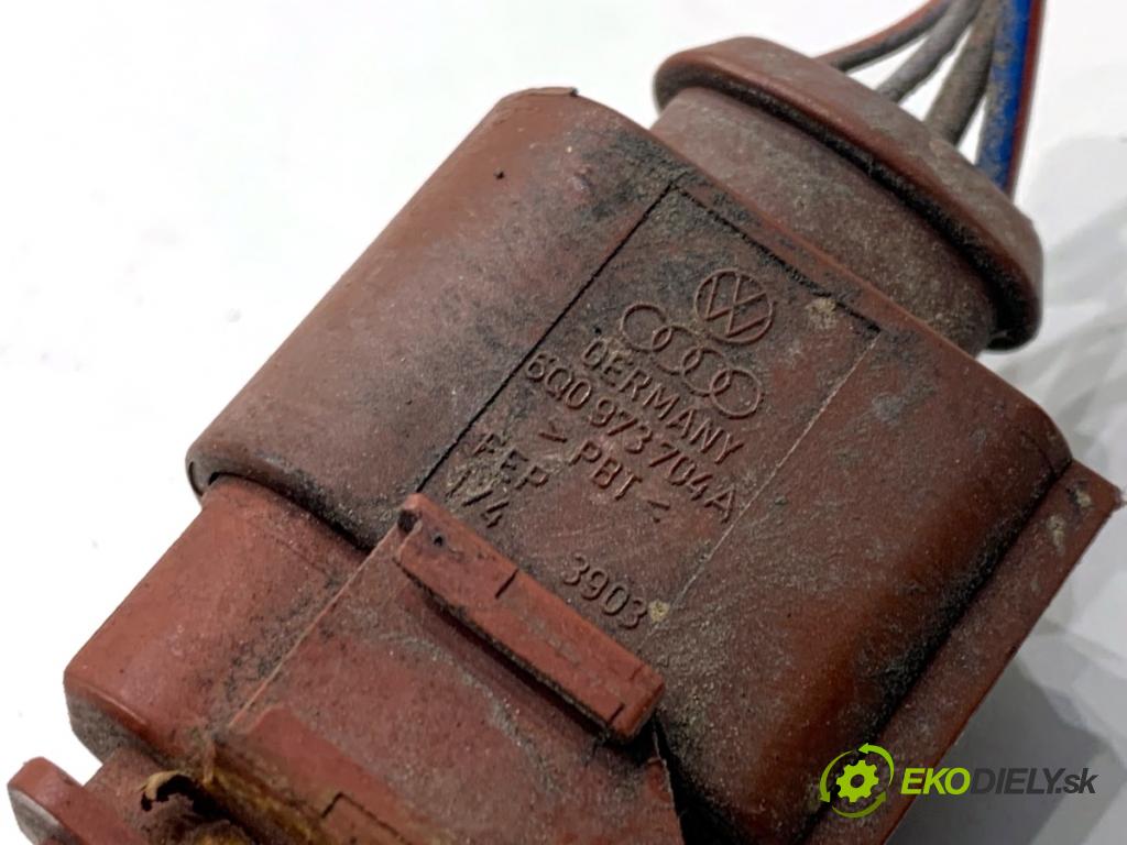 SEAT IBIZA IV liftback 2009 63 kW 1.4 1390 sonda lambda  (Lambda sonda)