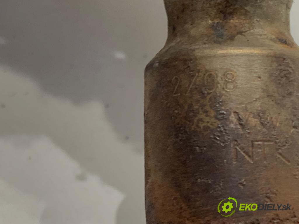 SEAT IBIZA IV liftback 2009 63 kW 1.4 1390 sonda lambda  (Lambda sonda)