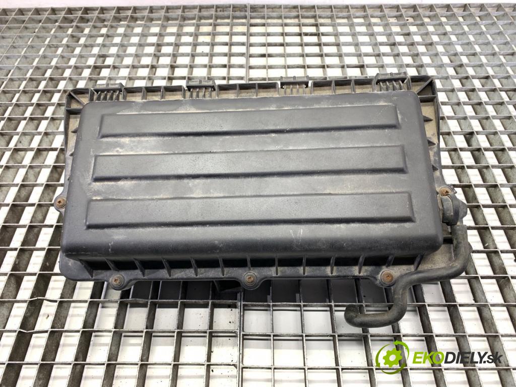 SEAT IBIZA IV liftback 2009 63 kW 1.4 1390 Obal filtra vzduchu 036129611CD (Obal vzduchového filtra)