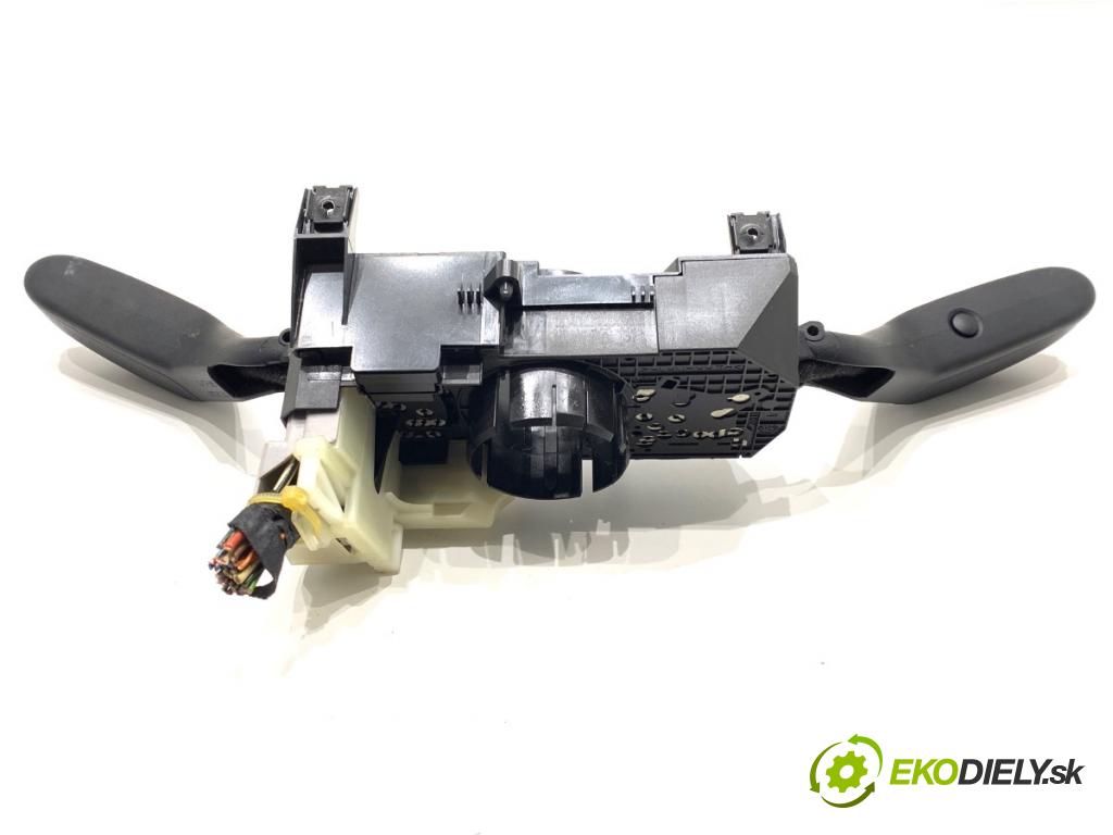 SEAT IBIZA IV liftback 2009 63 kW 1.4 1390 Prepínač kombinovaný 7H0953503DC (Prepínacie páčky pod volantom)