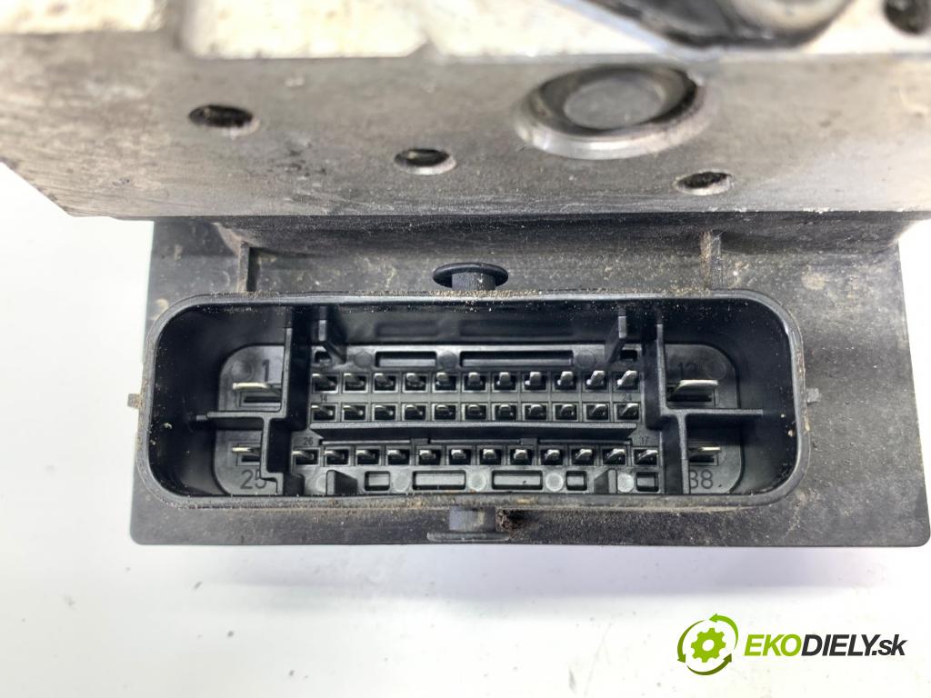 SEAT IBIZA IV liftback 2009 63 kW 1.4 1390 Pumpa ABS 6R0907379H (Pumpa ABS)