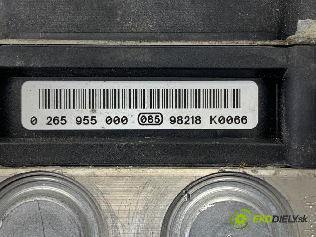 SEAT IBIZA IV liftback 2009 63 kW 1.4 1390 Pumpa ABS 6R0907379H (Pumpa ABS)