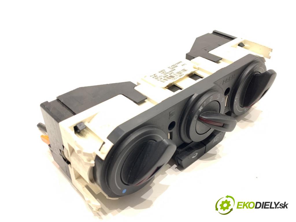 SEAT IBIZA IV liftback 2009 63 kW 1.4 1390 Panel ovládania kúrenia 6J0820045 (Prepínacie páčky pod volantom)