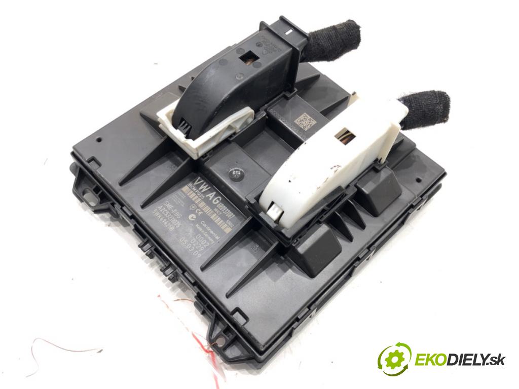 SEAT IBIZA IV liftback 2009 63 kW 1.4 1390 Modul komfortu 6R0937087 (Modul komfortu)