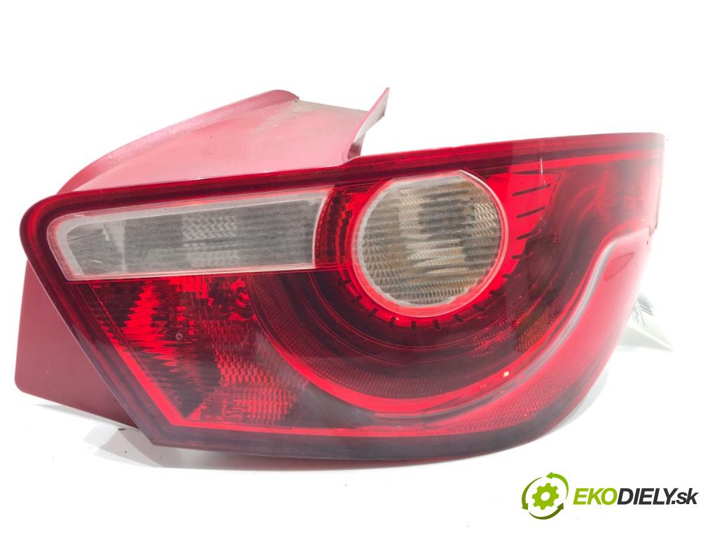 SEAT IBIZA IV liftback 2009 63 kW 1.4 1390 Svetlo pravy zad 6J3945096F