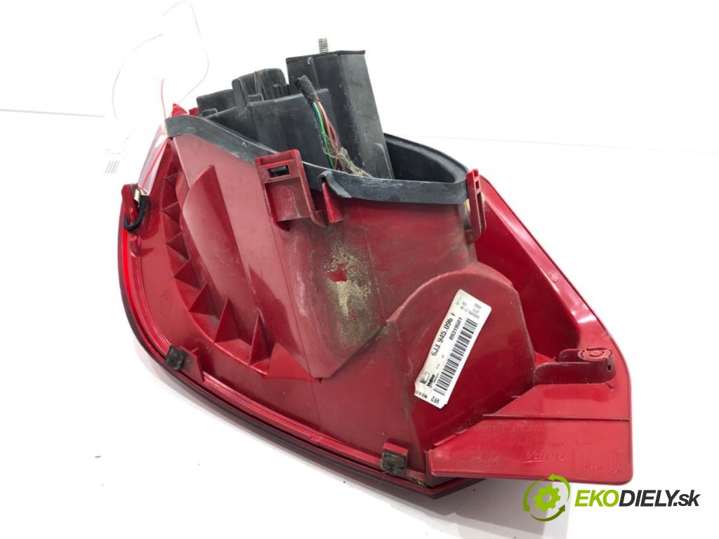 SEAT IBIZA IV liftback 2009 63 kW 1.4 1390 Svetlo pravy zad 6J3945096F