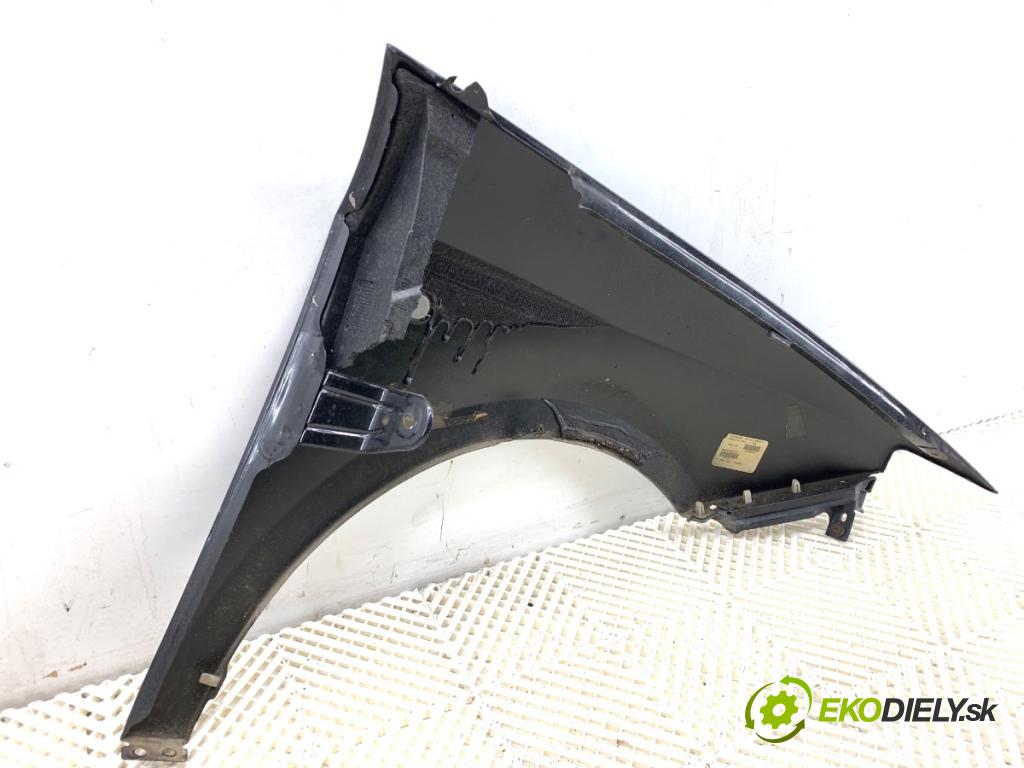 SEAT IBIZA IV liftback 2009 63 kW 1.4 1390 blatník levý přední část