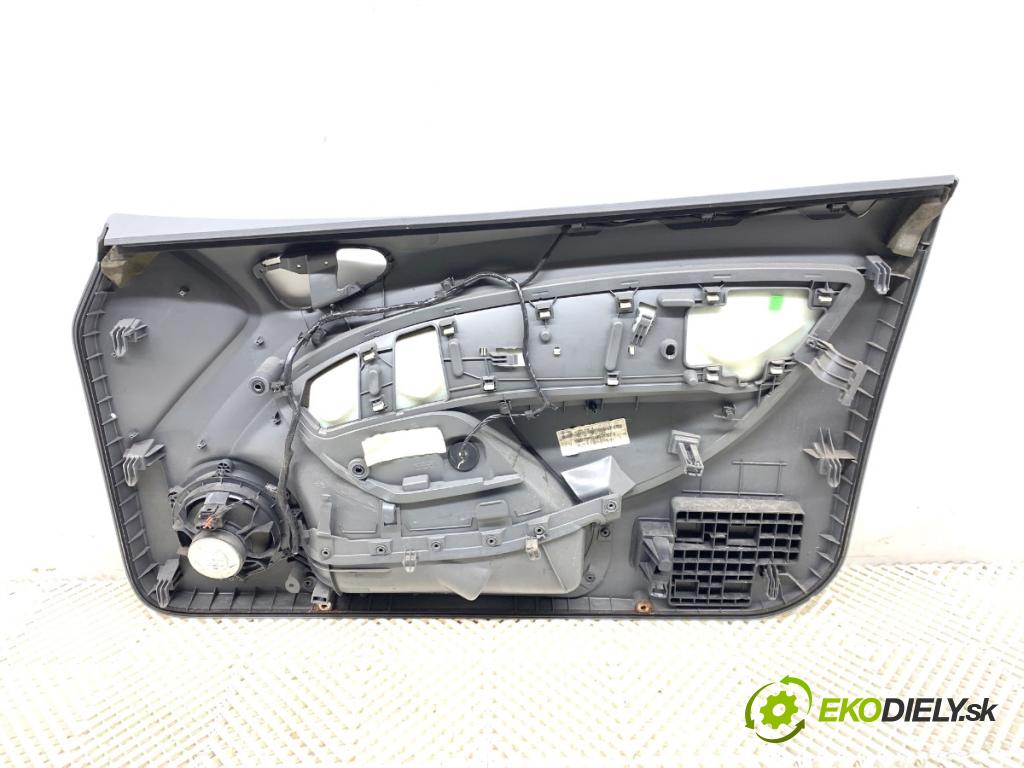 SEAT IBIZA IV liftback 2009 63 kW 1.4 1390 ča dveře levý přední část