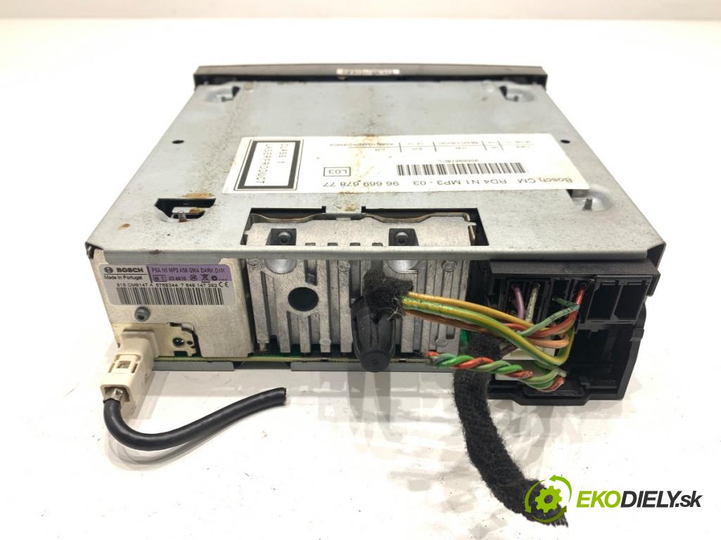 CITROEN C3 PICASSO nadwozie wielkoprzestrzenne (MPV) 2010 88 kW 1.6 VTi 120 1598 RADIO 9666967877 (Audio zařízení)