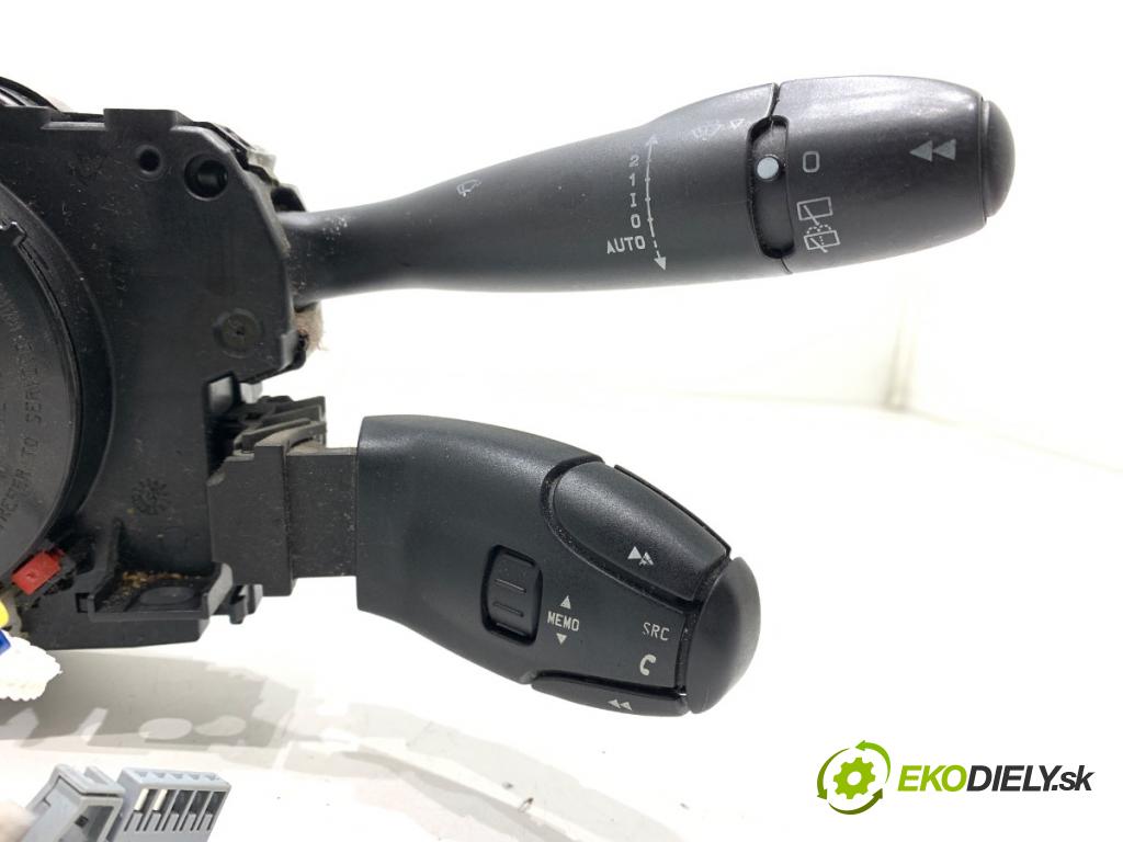 CITROEN C3 PICASSO nadwozie wielkoprzestrzenne (MPV) 2010 88 kW 1.6 VTi 120 1598 Prepínač kombinovaný 96643943XT (Prepínacie páčky pod volantom)