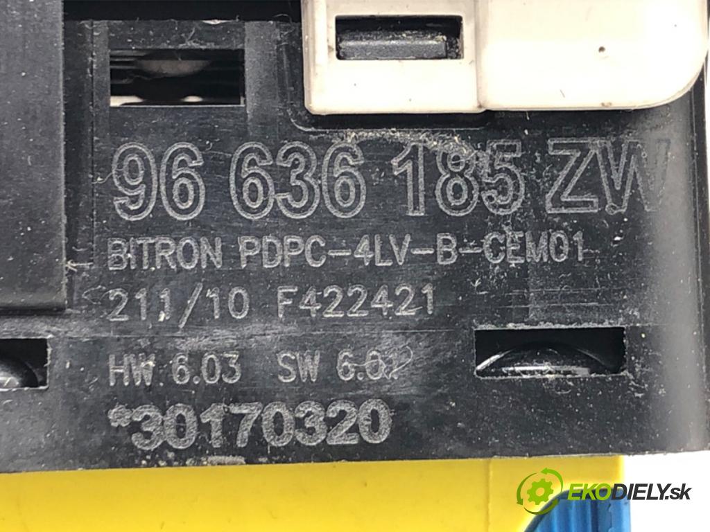 CITROEN C3 PICASSO nadwozie wielkoprzestrzenne (MPV) 2010 88 kW 1.6 VTi 120 1598 Prepínač okien 96636185ZW (Prepínacie páčky pod volantom)
