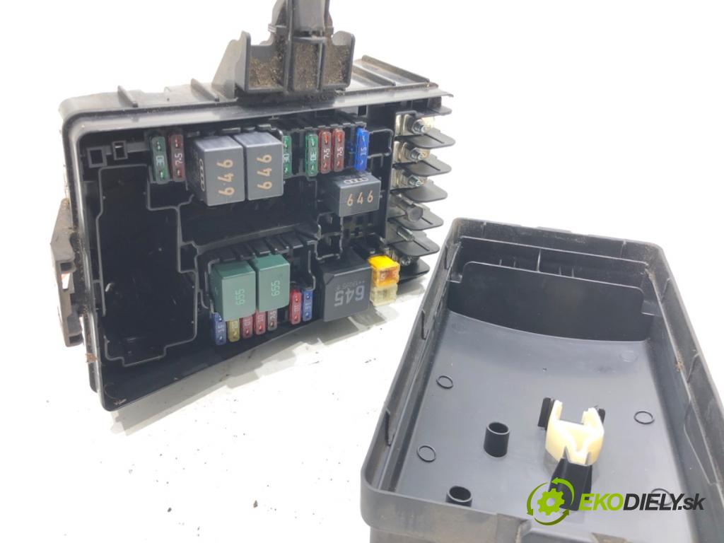 VW T-ROC SUV 2019 110 kW 1.5 TSI 1495 skříňka poistková 5Q0907361G (Pojistková skříňka)