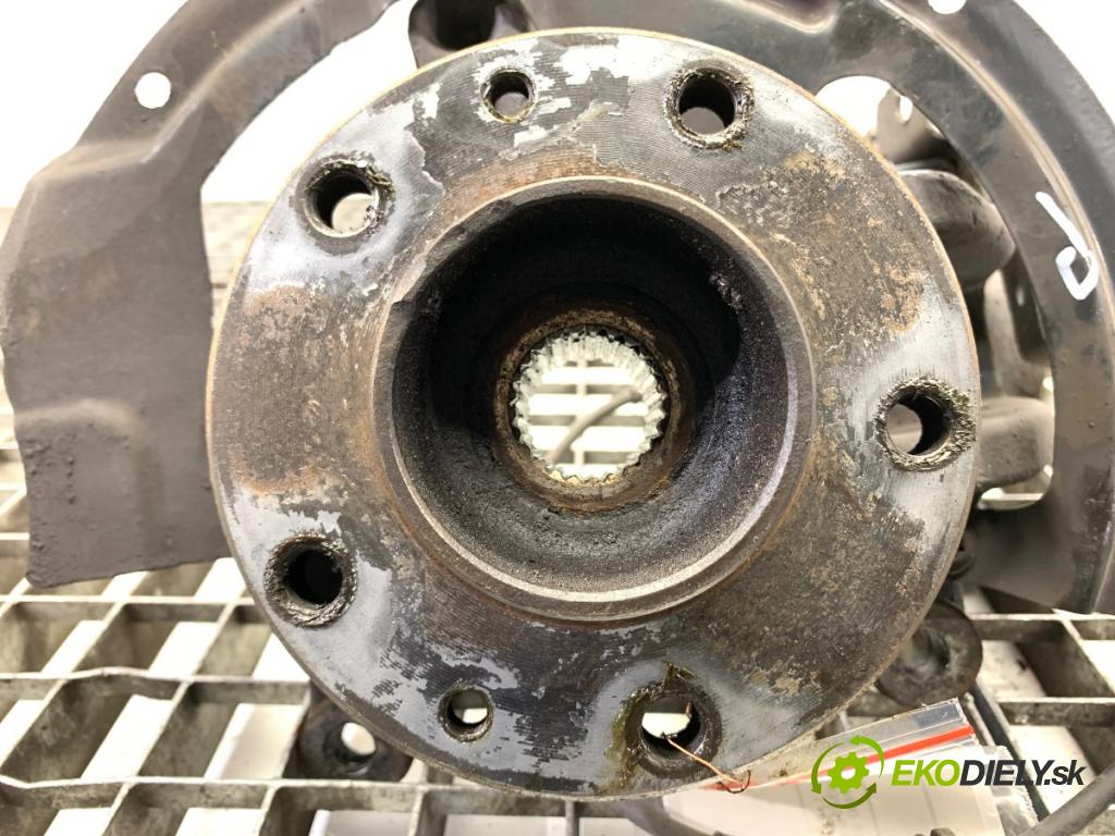 RENAULT MEGANE IV Kombi 2017 66 kW 1.5 dCi 90 1461 náboj pravy predný