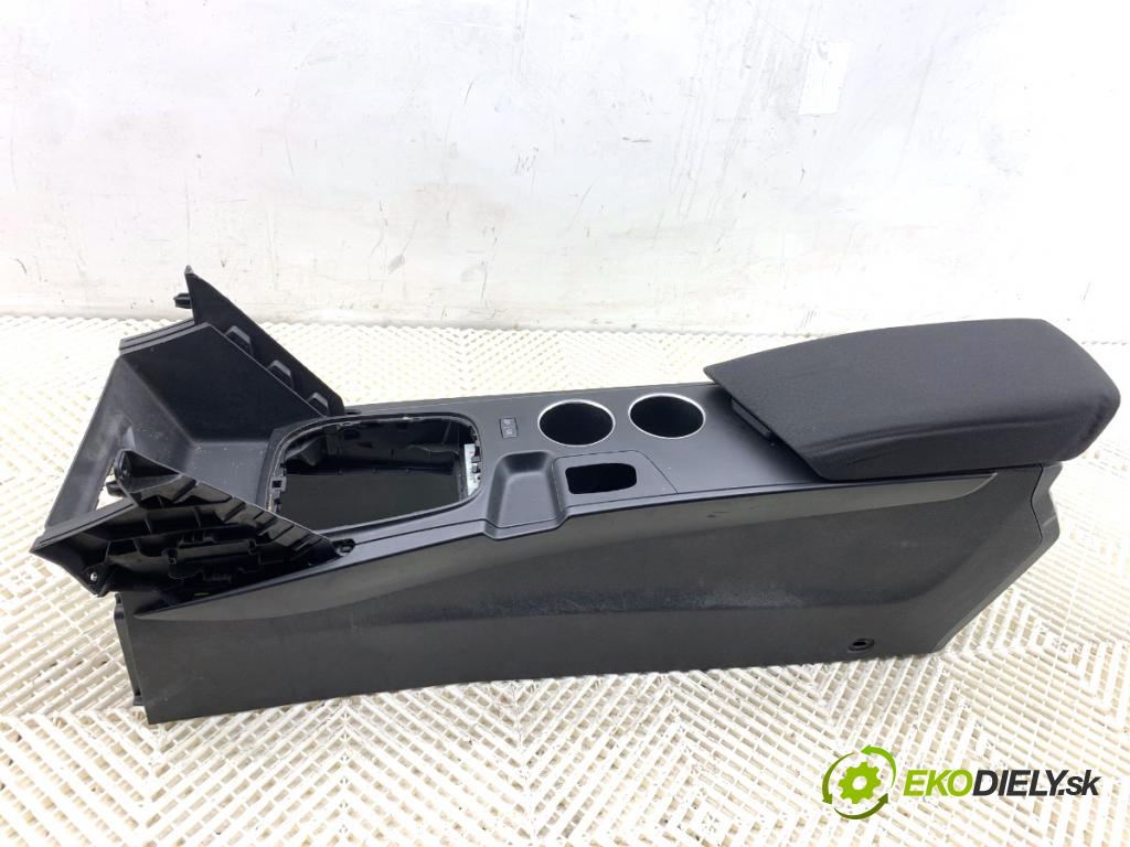 RENAULT MEGANE IV Kombi 2017 66 kW 1.5 dCi 90 1461 Tunel středový 969109180R (Středový tunel)