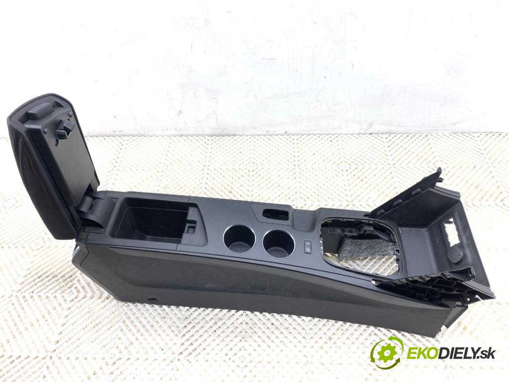 RENAULT MEGANE IV Kombi 2017 66 kW 1.5 dCi 90 1461 Tunel středový 969109180R (Středový tunel)