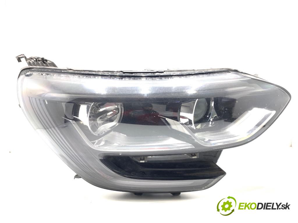 RENAULT MEGANE IV Kombi 2017 66 kW 1.5 dCi 90 1461 světlomet pravý přední část 90109768